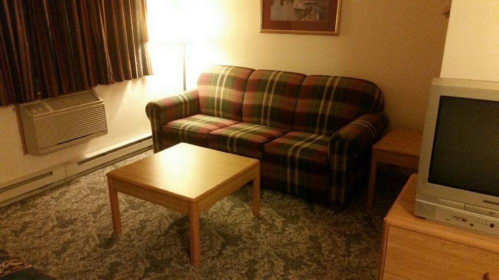 Lincoln Host Motor Inn 에스카나바 외부 사진